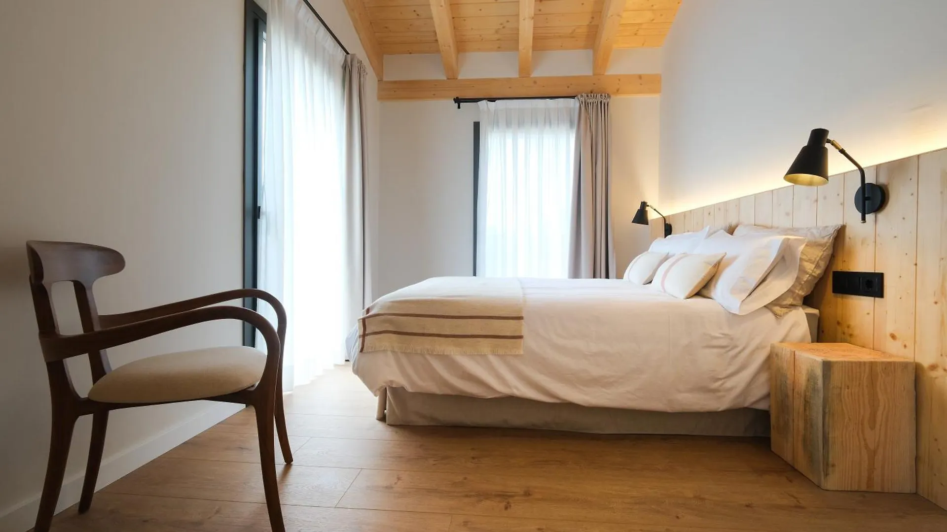 Masia Mateu De L'Agusti Llimiana Chalet